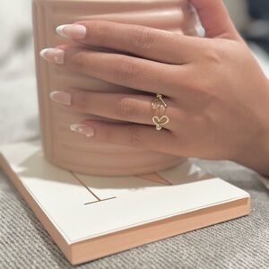 Heart adjustable ring! Applied a Discount in shipping!